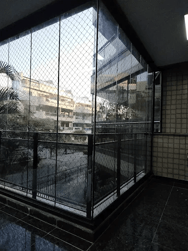 Sacada Envidraçada Moderna